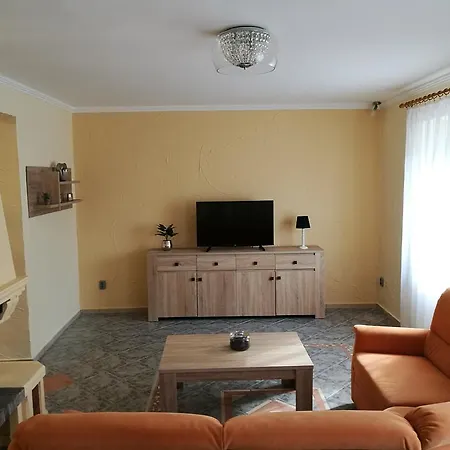 Levendula Apartman *