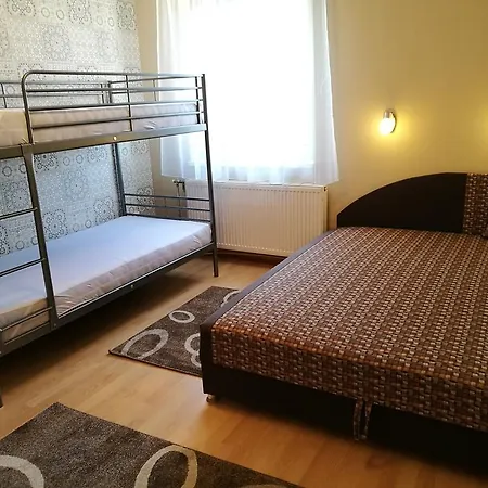 Apartment Levendula Apartman *