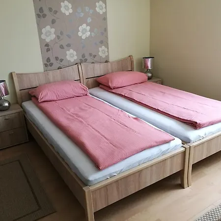 Levendula Apartman Apartmán *